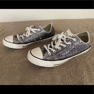 Concerns All Stars Low Top Glitter Size 9